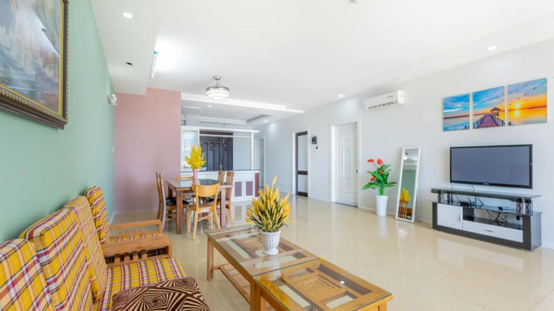 Hotel apartamentowy D'Home Seaview - Homestay View Bien Vung Tau